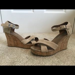 Tom Wedges